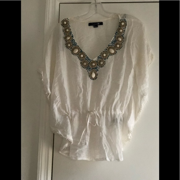 Forever 21 Tops - 🌺🌺 Beautiful sheer white whimsical shirt